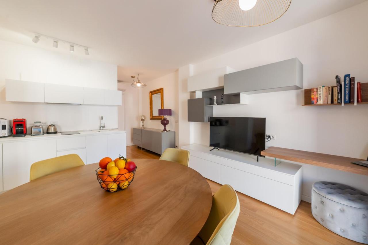 Castalia Apartments & Rooms Duomo Taormina Bagian luar foto
