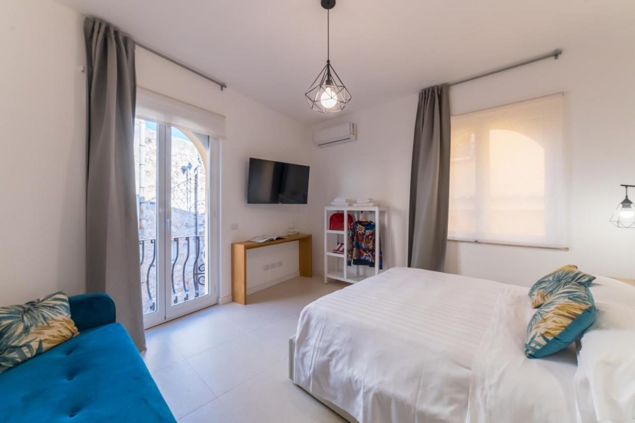 Castalia Apartments & Rooms Duomo Taormina Bagian luar foto